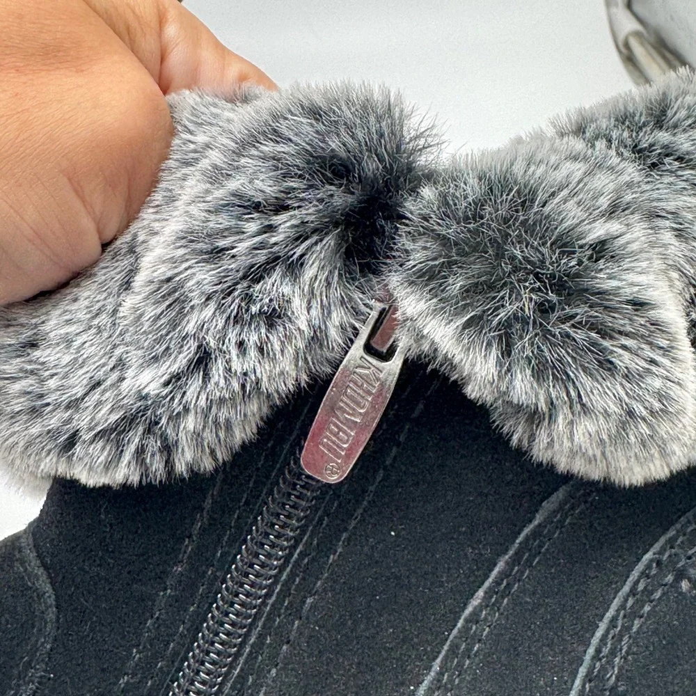 Khombu Jessica Black Suede Leather Faux Fur Lined Winter Ankle Snow Boots 9M